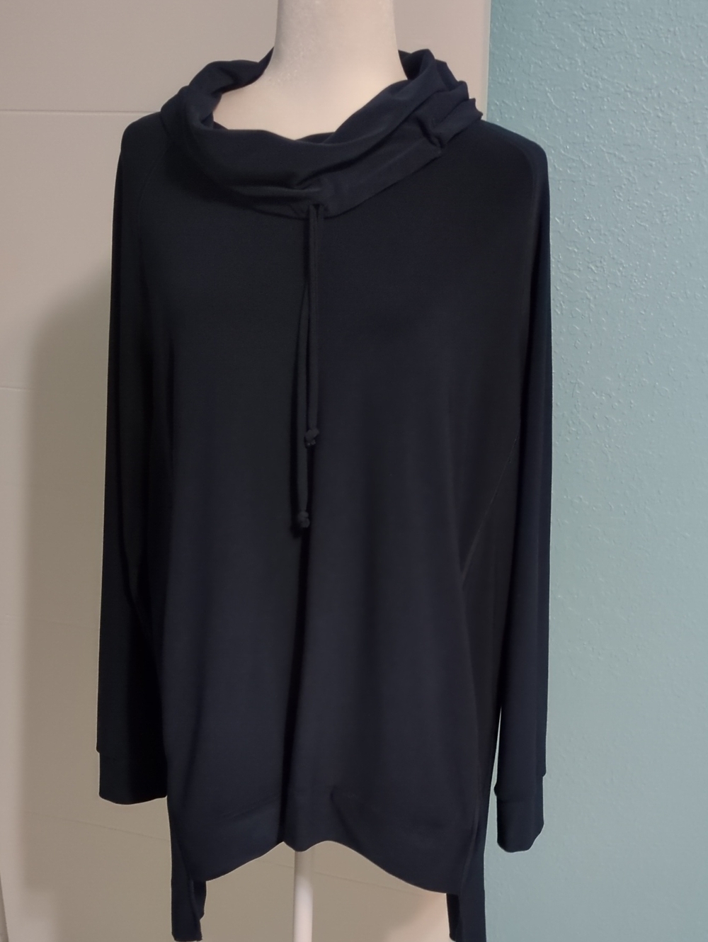 Sympli Navy Cowlneck Strechy Tunic Pullover Top Athleasure Sz 14 Minimalist